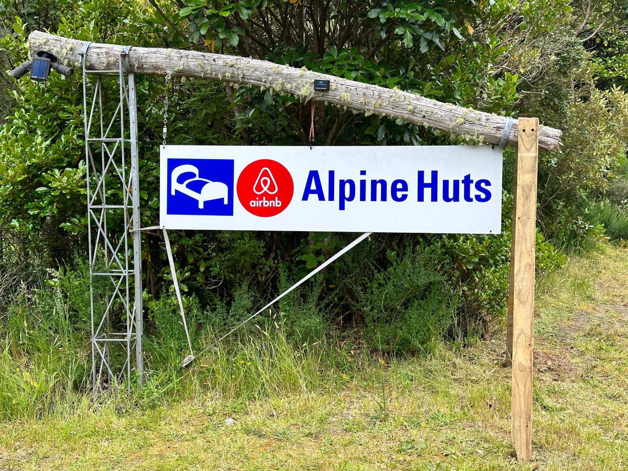 Rustic, Basic Cosy Alpine Hut, In The Middle Of The Mountains Villa Otira Ngoại thất bức ảnh